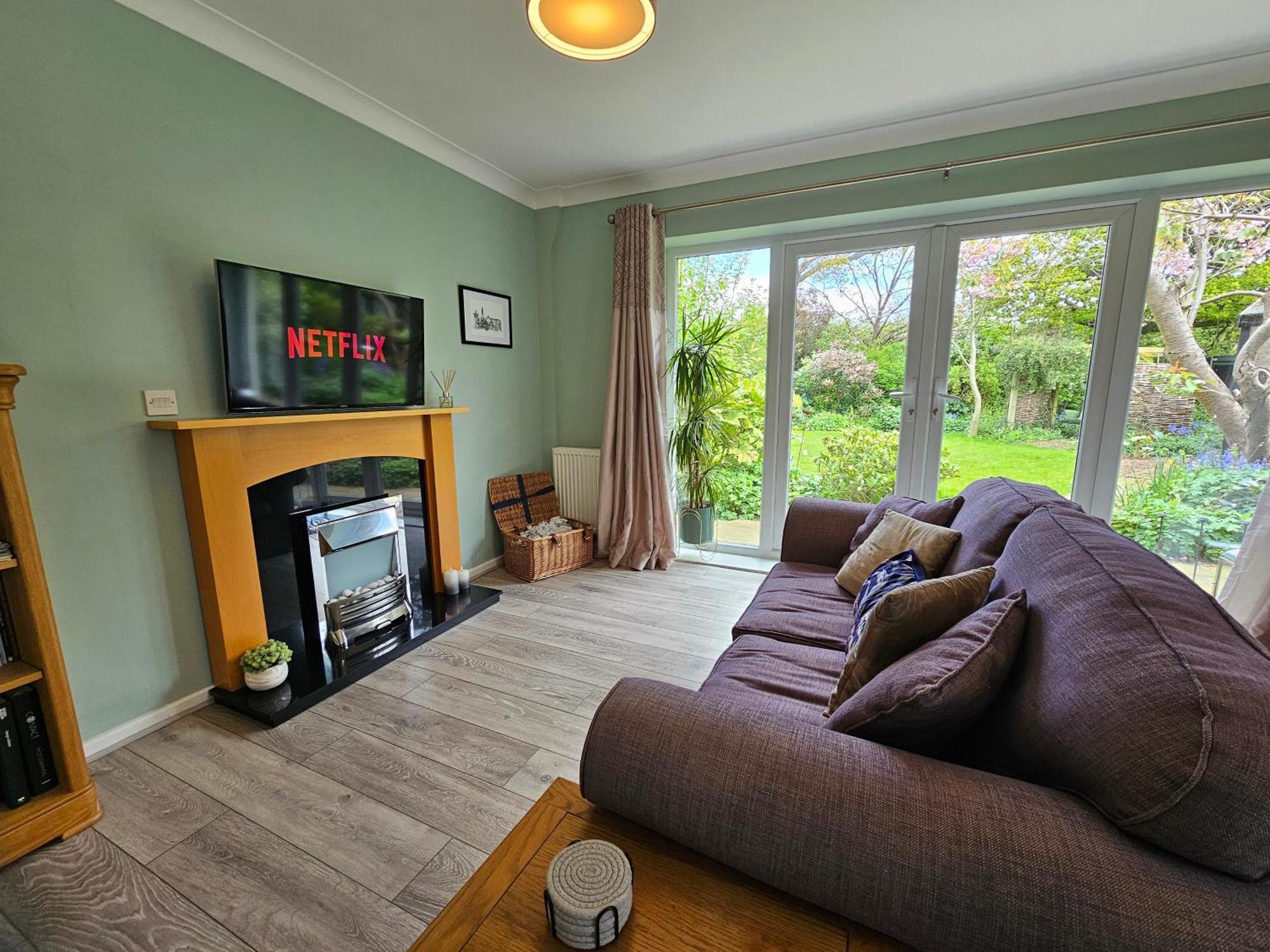 Luxury Self Catering With Cosy Cabin & Sauna In Colchester Extérieur photo